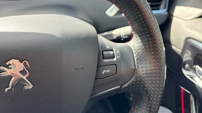 Peugeot 2008 1.2 PureTech 110 GT Line 5dr [6 Speed] Petrol Estate